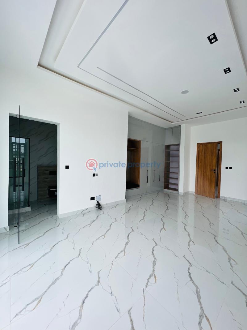 Contemporary 5 bedroom fully detached duplex with bq & swimming pool - 11 5 bedroom Detached Duplex For Sale Orchid Road, Lekki Lafiaji Lekki Lagos - 11