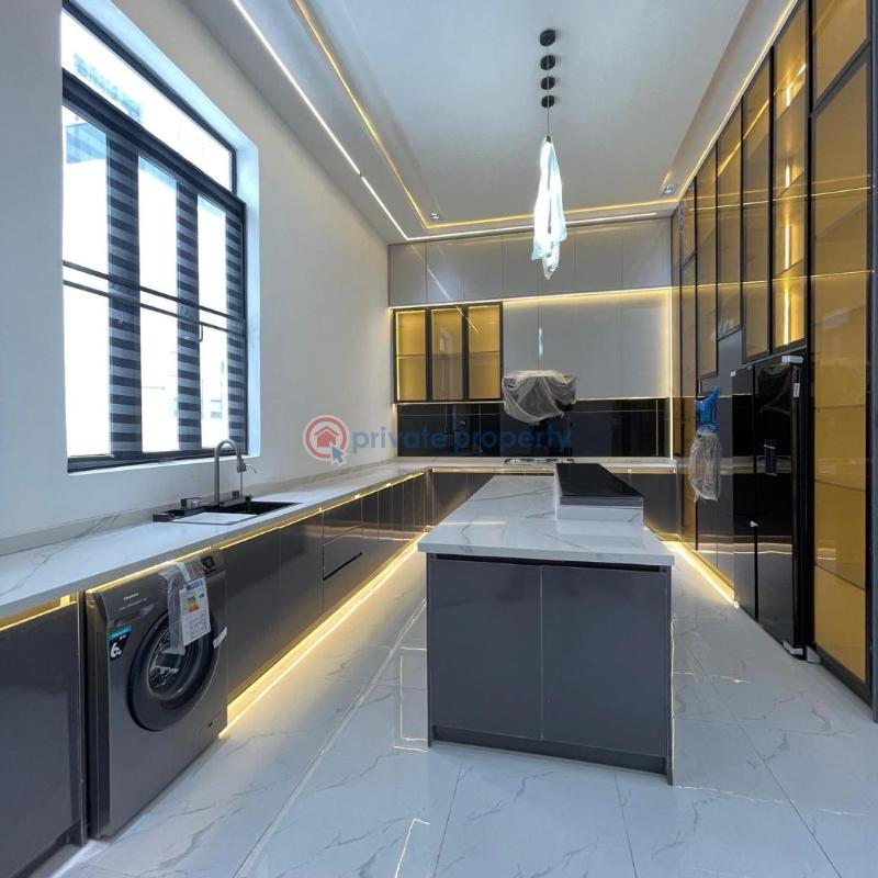 5 bedroom Detached Duplex For Sale Lekki County Lekki Lagos - 15