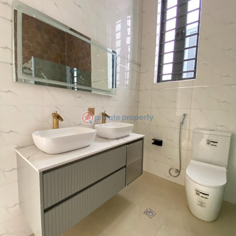 5 bedroom Detached Duplex For Sale Osapa Lekki Lagos - 19