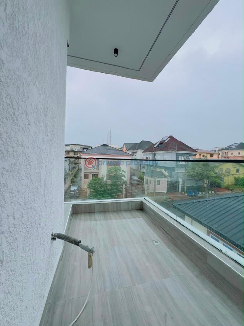 5 bedroom Detached Duplex For Sale Contemporary 5 Bedroom Fully Detached Duplex With Study, Pool, Bq, Magodo Gra Phase 1 Magodo Kosofe/Ikosi Lagos - 21