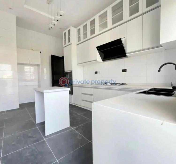 Contemporary 5 bedroom fully detached duplex with bq and swimming pool - 5 5 bedroom Duplex For Sale 2nd Toll Gate Lekki Lagos - 5