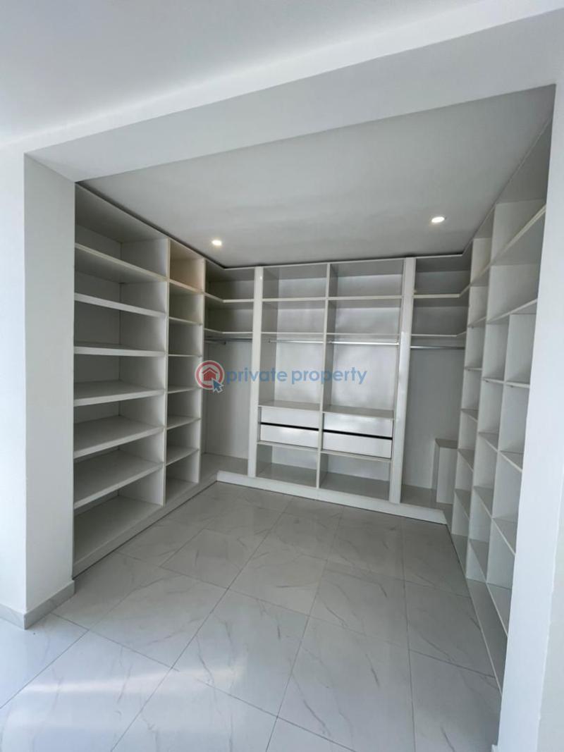 Contemporary 5 bedroom fully detached duplex with po - 5 5 bedroom Detached Duplex For Sale Lekki Phase 1 Lagos - 5