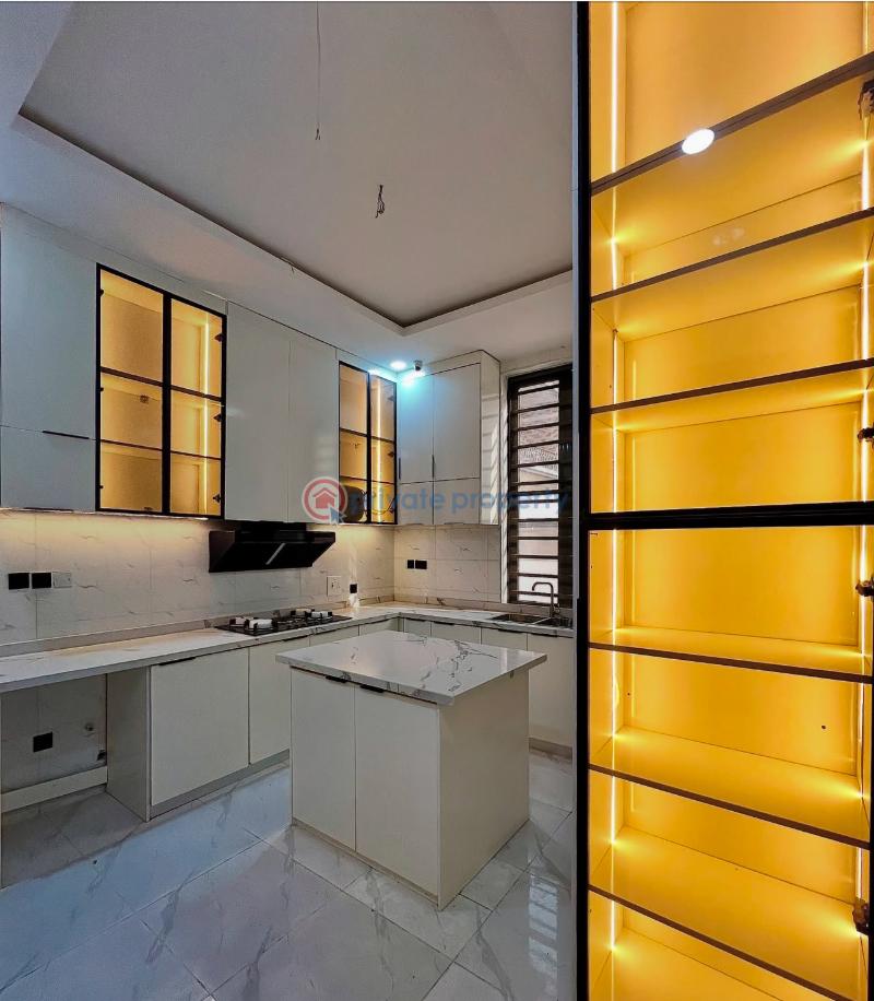 5 bedroom Detached Duplex For Sale Secure Estate At Chevron Drive Lekki Chevron Drive Lekki Lagos - 4