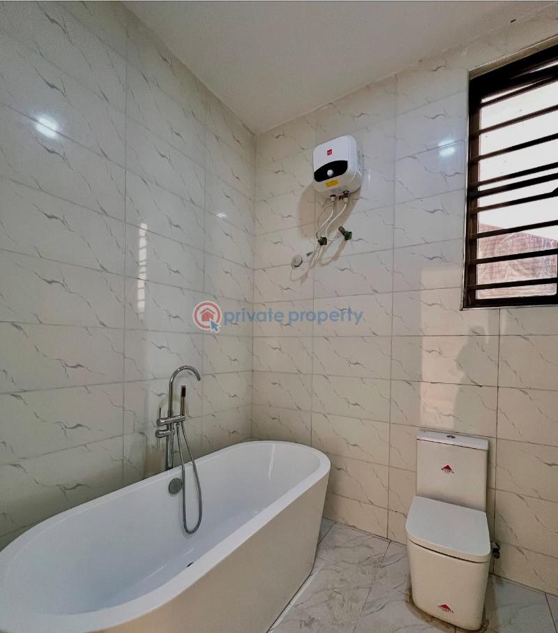 5 bedroom Detached Duplex For Sale Secure Estate At Chevron Drive Lekki Chevron Drive Lekki Lagos - 9