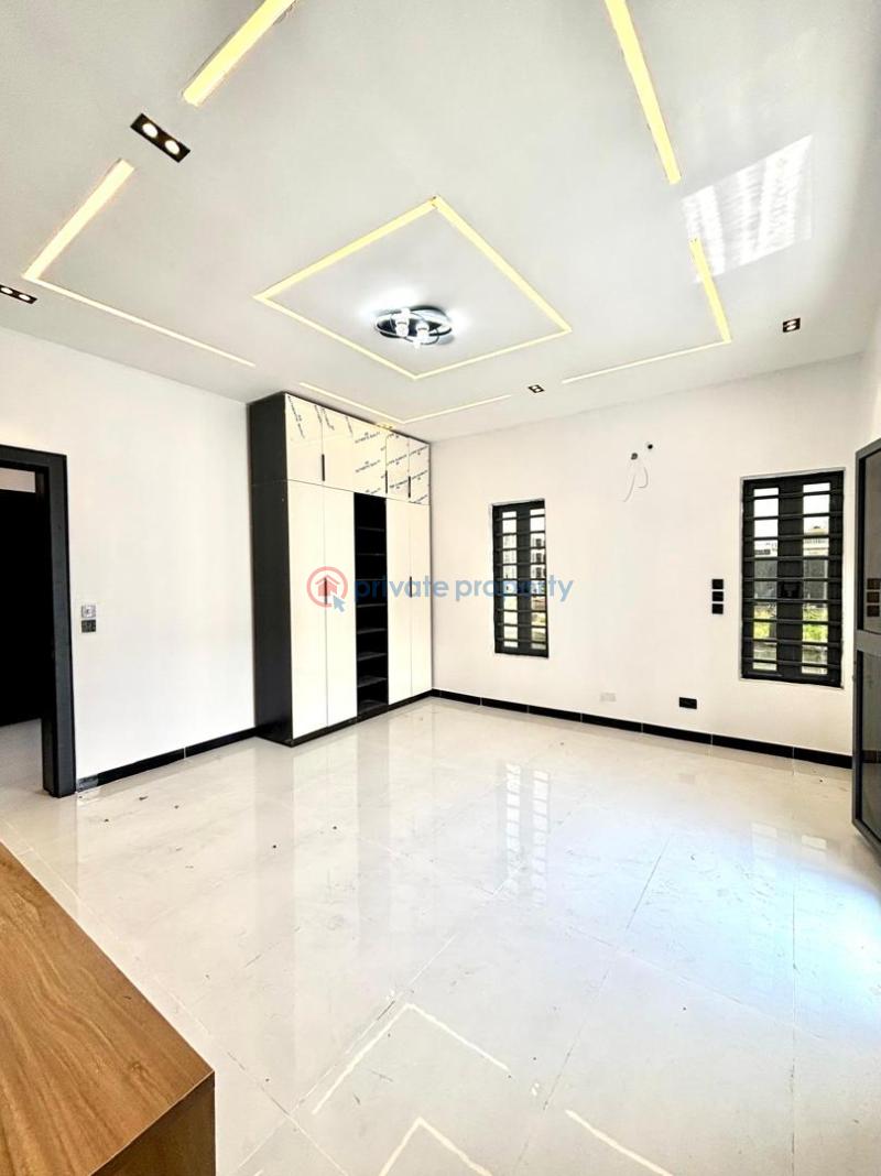 5 bedroom Detached Duplex For Sale Ologolo, Lekki Lagos - 5