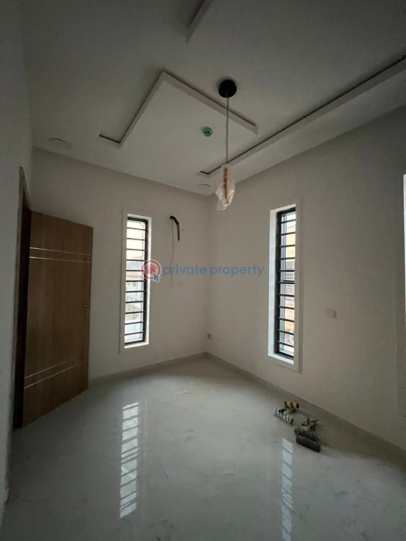 5 bedroom Detached Duplex For Sale Omole Phase 1 Ojodu Lagos - 18
