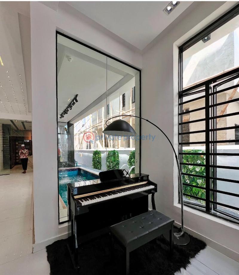 5 bedroom Duplex For Sale Ikota Lekki Phase 2 Lagos - 10