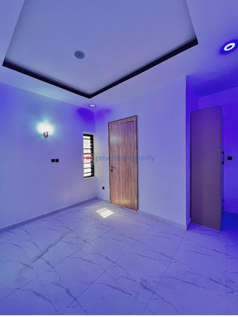 6 bedroom Detached Duplex For Sale Secure Estate At Chevron Lekki Chevron Drive Lekki Lagos - 13