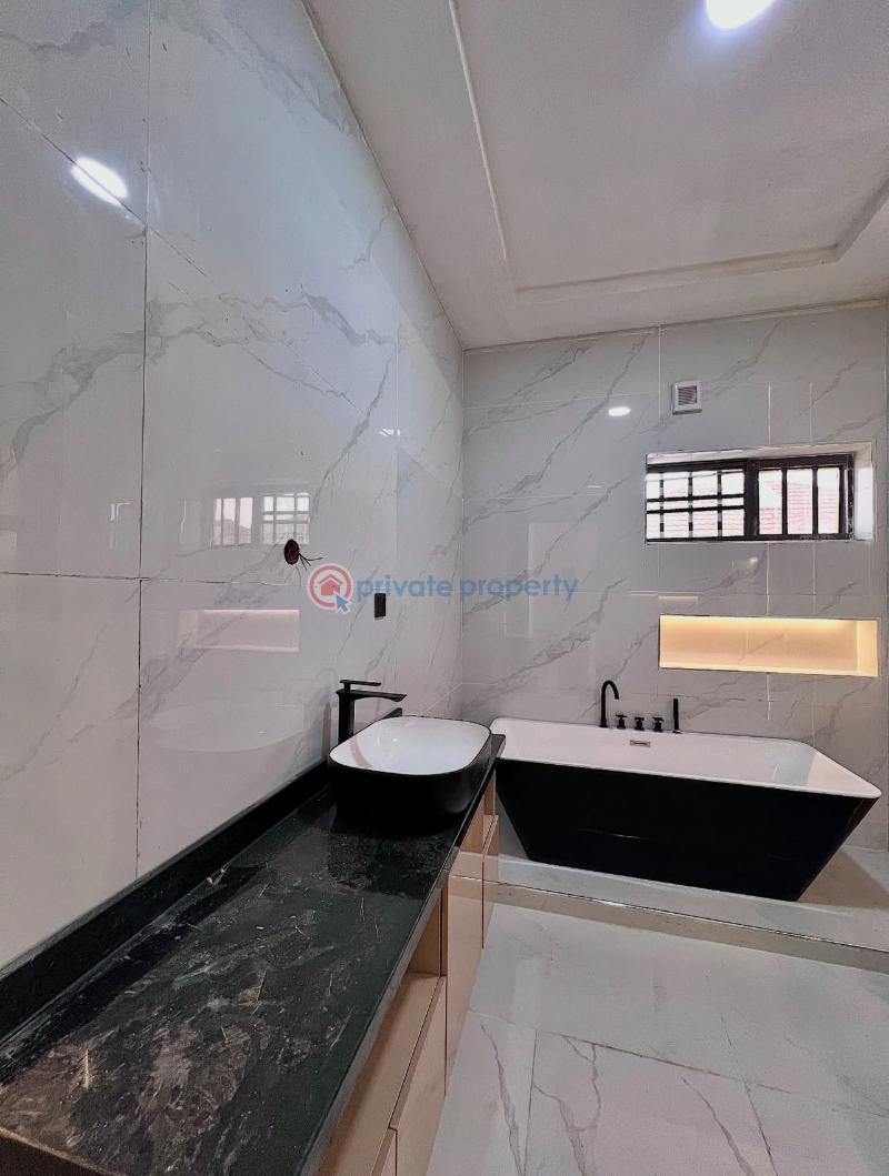 6 bedroom Detached Duplex For Sale Secure Estate At Chevron Lekki Chevron Drive Lekki Lagos - 15