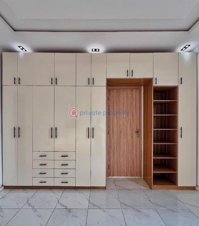 5 bedroom Detached Duplex For Sale Secure Estate At Chevron Drive Lekki Chevron Drive Lekki Lagos - 8