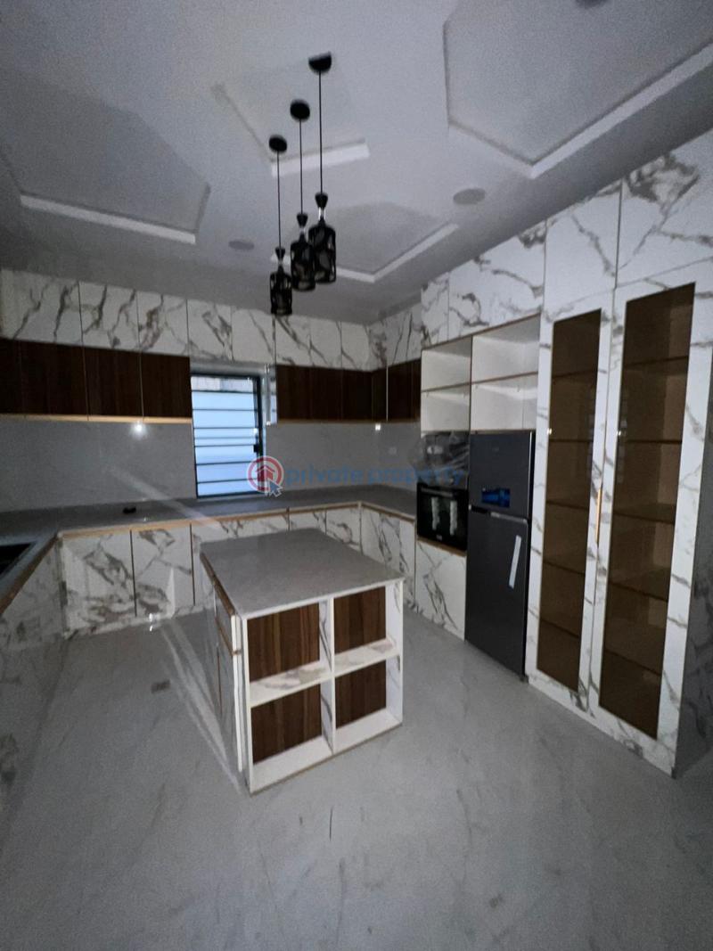 5 bedroom Detached Duplex For Sale Omole Phase 1 Ojodu Lagos - 6