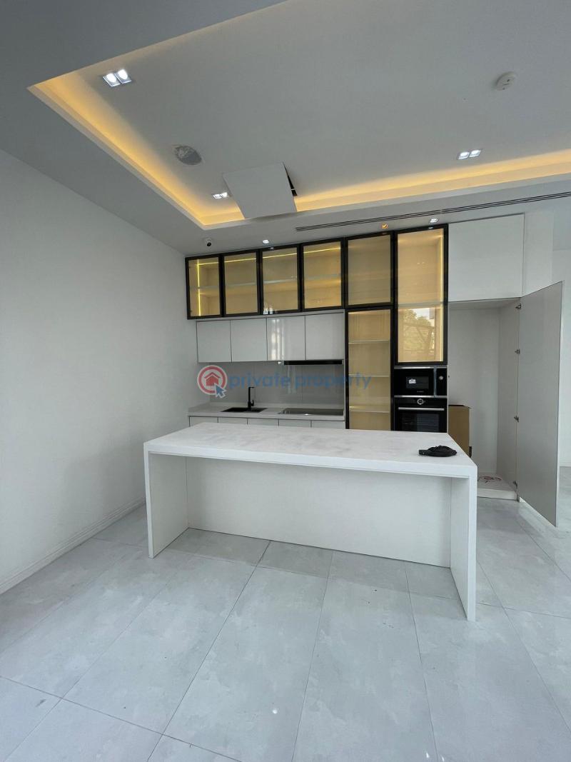 5 bedroom Detached Duplex For Sale Lekki Phase 1 Lagos - 10