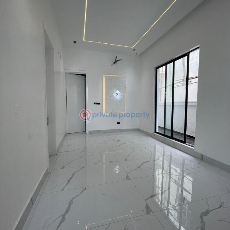 5 bedroom Detached Duplex For Sale Lekki County Lekki Lagos - 1