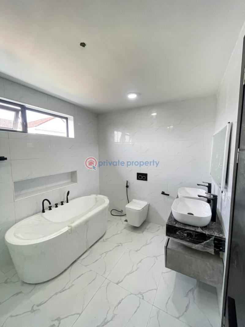Contemporary 5 bedroom fully detached duplex with po - 1 5 bedroom Detached Duplex For Sale Lekki Phase 1 Lagos - 1