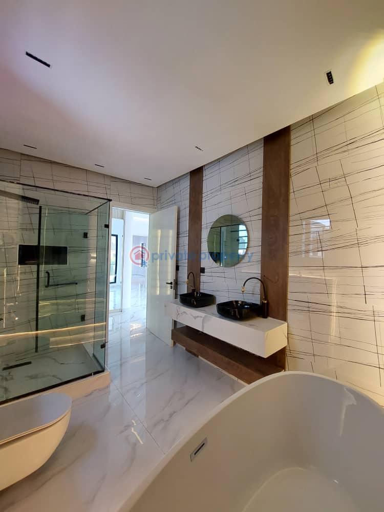 5 bedroom Detached Duplex For Sale Chevron Drive Lekki Lagos - 7