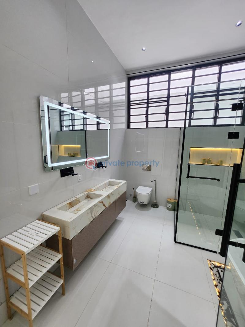5 bedroom Detached Duplex For Sale Orchid Road Lekki Lagos - 3