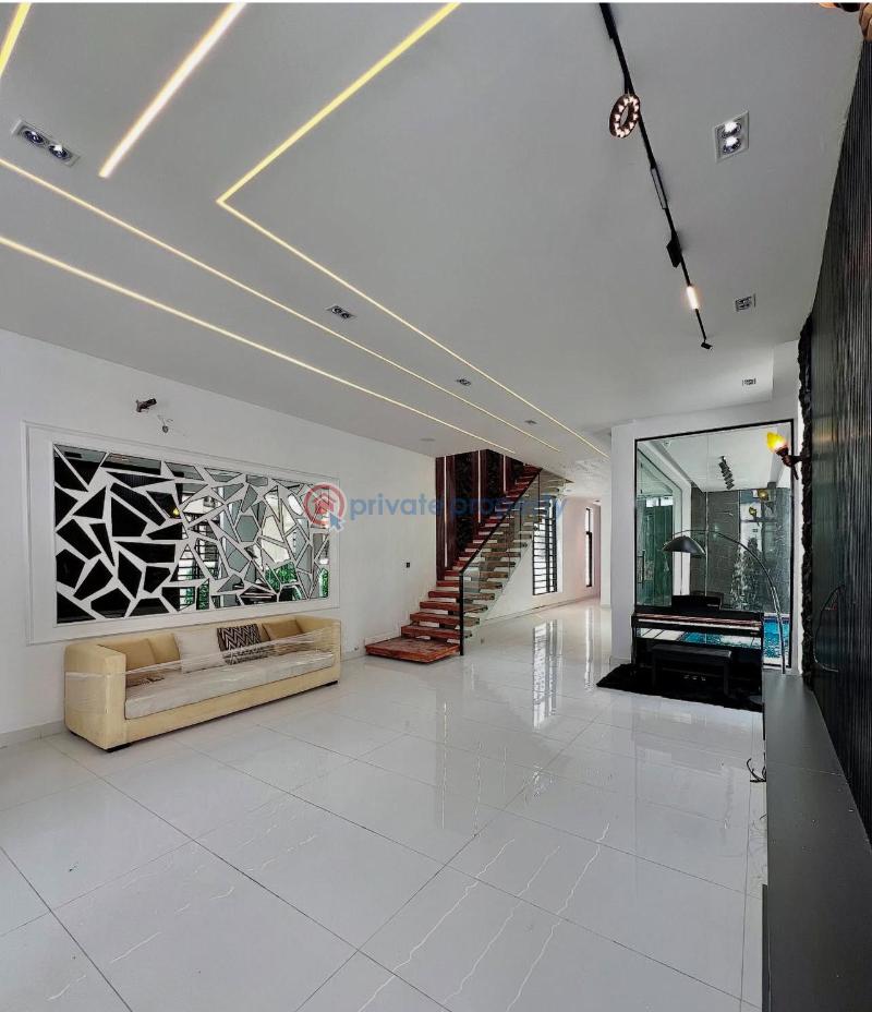 5 bedroom Duplex For Sale Ikota Lekki Phase 2 Lagos - 2