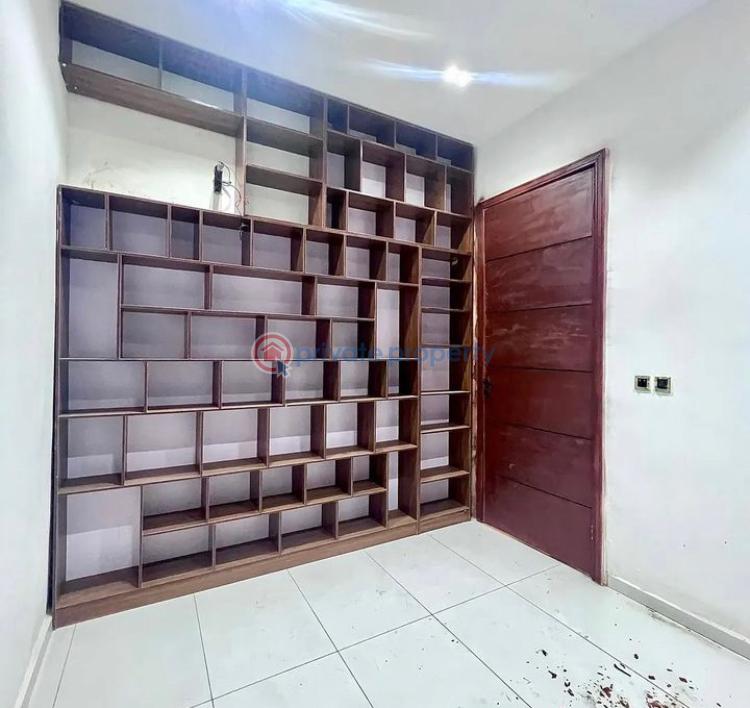 Contemporary 5 bedroom fully detached duplex - 11 5 bedroom Duplex For Sale 2nd Tollgate Lekki Lekki Lagos - 11