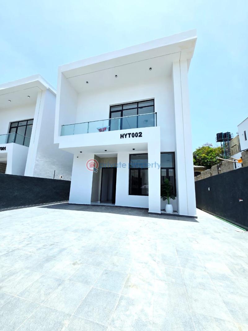 5 bedroom Detached Duplex For Sale Chevron Drive Lekki Lagos - 1