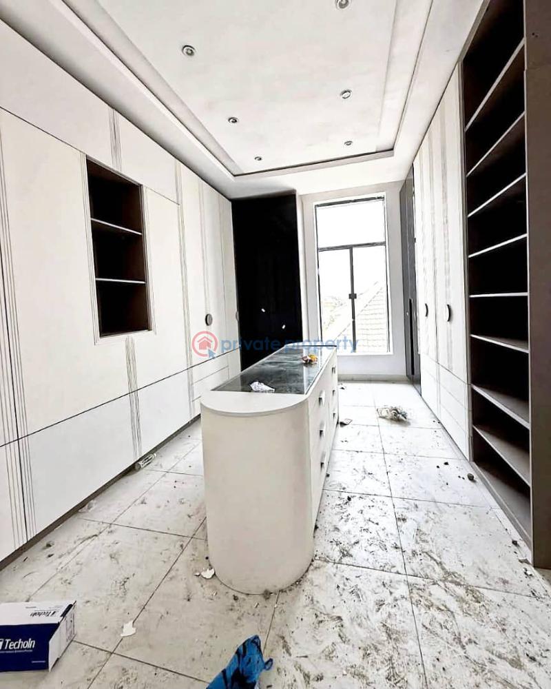 Contemporary 5 bedroom fully detached home - 13 5 bedroom Detached Duplex For Sale Chevron Drive Lekki Lagos - 13