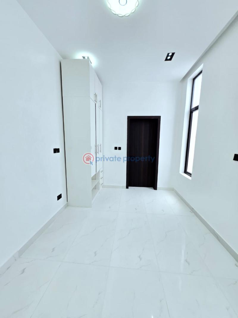 5 bedroom Detached Duplex For Sale Chevron Drive Lekki Lagos - 6