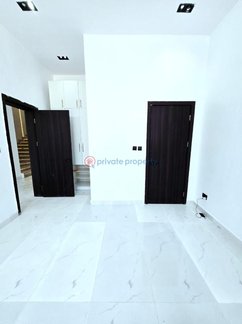 5 bedroom Detached Duplex For Sale Chevron Drive Lekki Lagos - 16