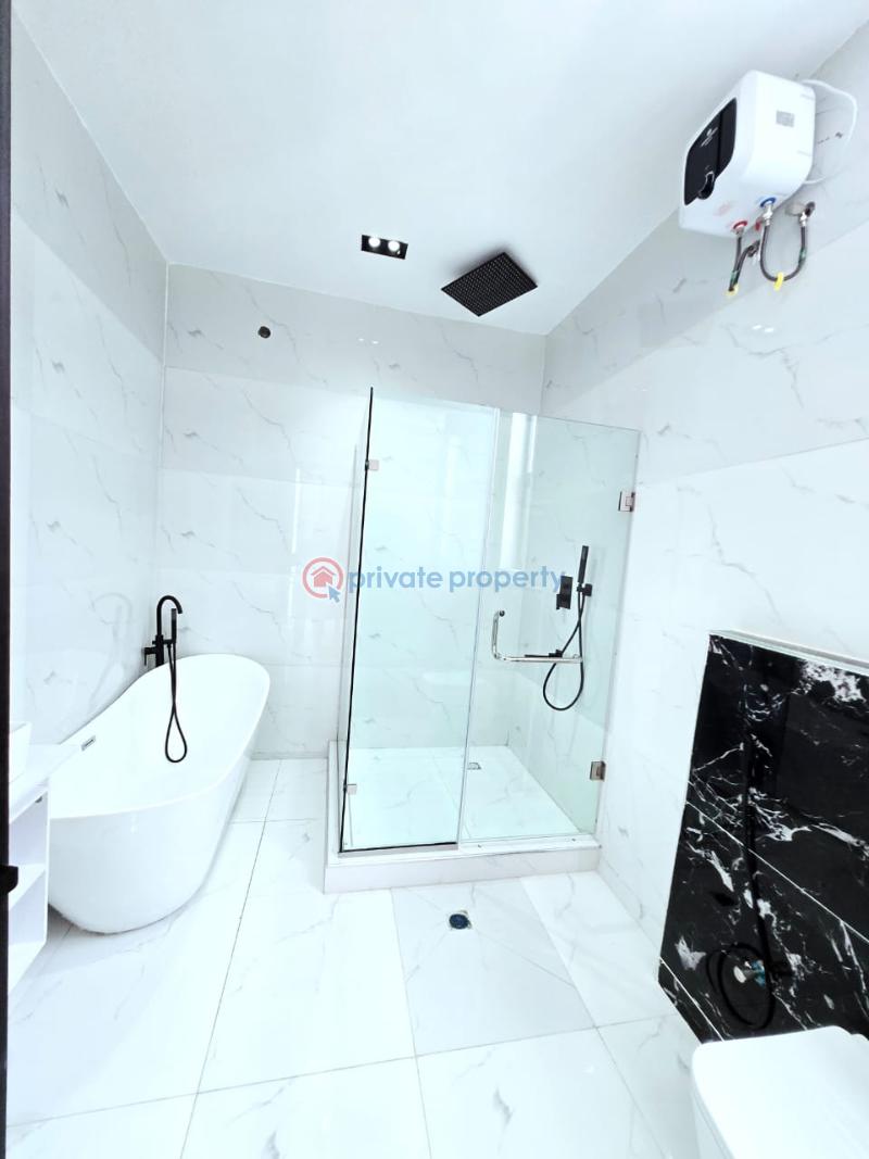 5 bedroom Detached Duplex For Sale Chevron Drive Lekki Lagos - 9
