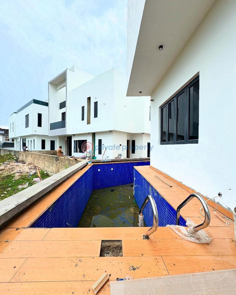 Contemporary 5 bedroom fully detached home available for sale - 13 5 bedroom Detached Duplex For Sale Osapa London Lekki Lagos - 13