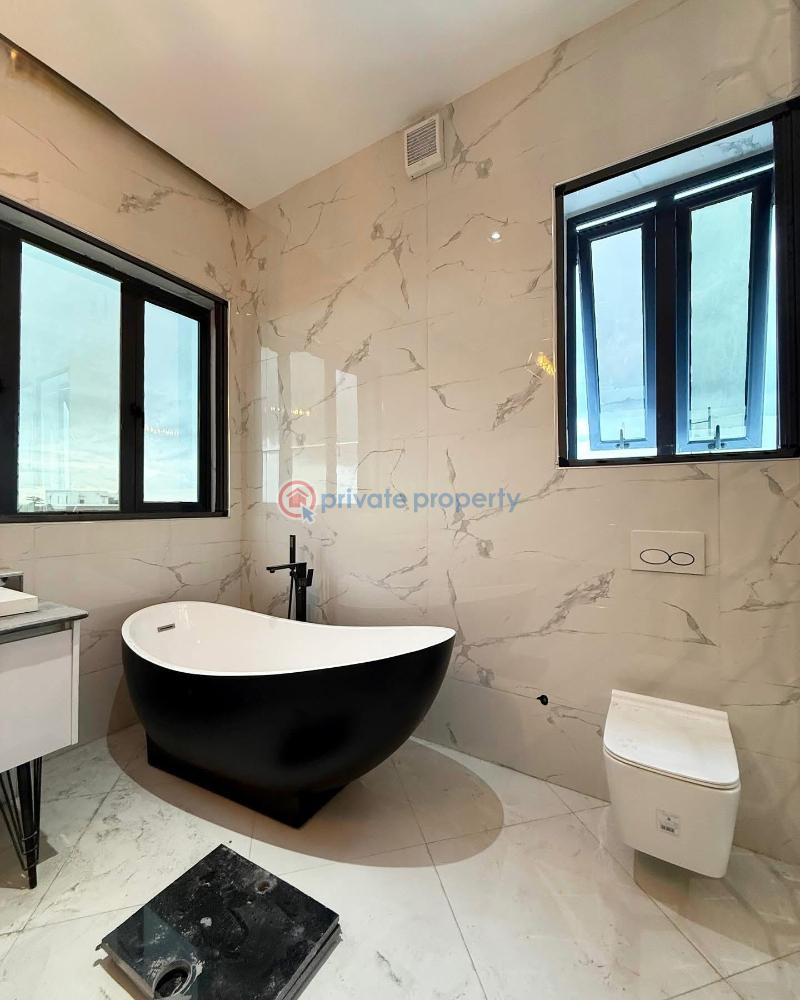 Contemporary 5 bedroom fully detached home available for sale - 11 5 bedroom Detached Duplex For Sale Osapa London Lekki Lagos - 11
