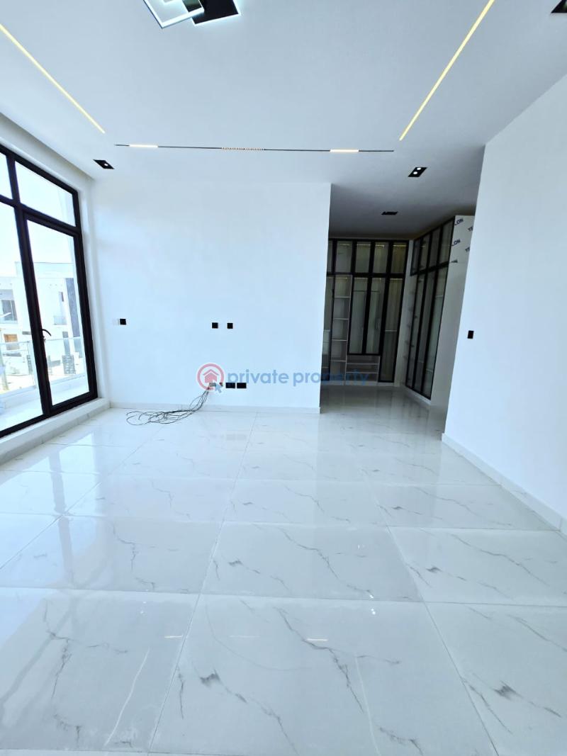 5 bedroom Detached Duplex For Sale Chevron Drive Lekki Lagos - 11