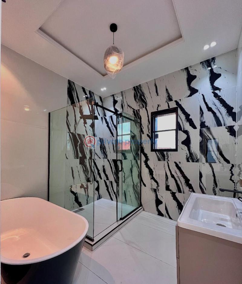 5 bedroom Detached Duplex For Sale Lekki Phase 1 Lekki Lagos - 11