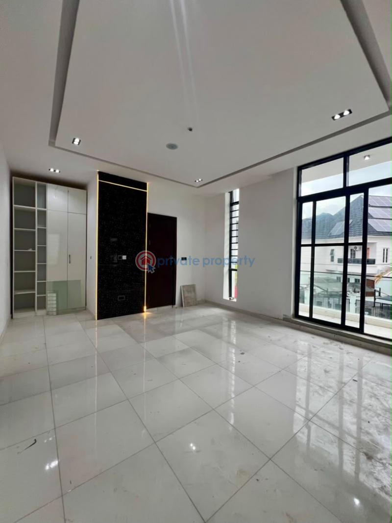 5 bedroom Detached Duplex For Sale Orchid Along Lekki Expressway Lagos - 13