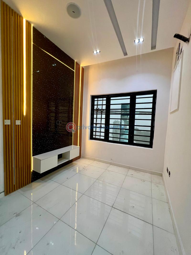 5 bedroom Detached Duplex For Sale Orchid Road Lekki Lagos - 1