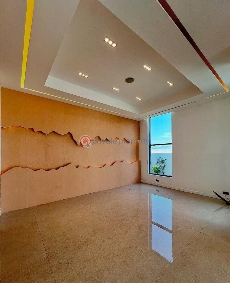 5 bedroom Detached Duplex For Sale Secure Estate At Osapa Lekki Osapa Lekki Lagos - 9