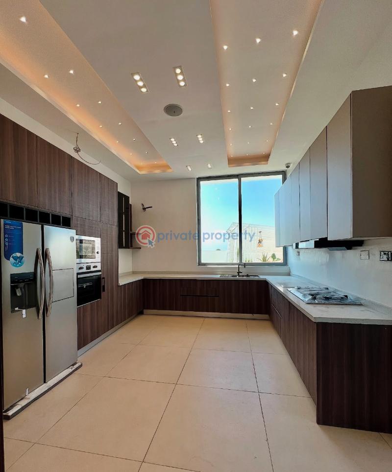 5 bedroom Detached Duplex For Sale Secure Estate At Osapa Lekki Osapa Lekki Lagos - 10