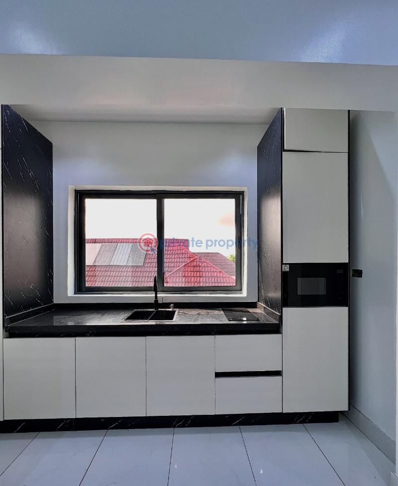 5 bedroom Detached Duplex For Sale Lekki Phase 1 Lagos - 14