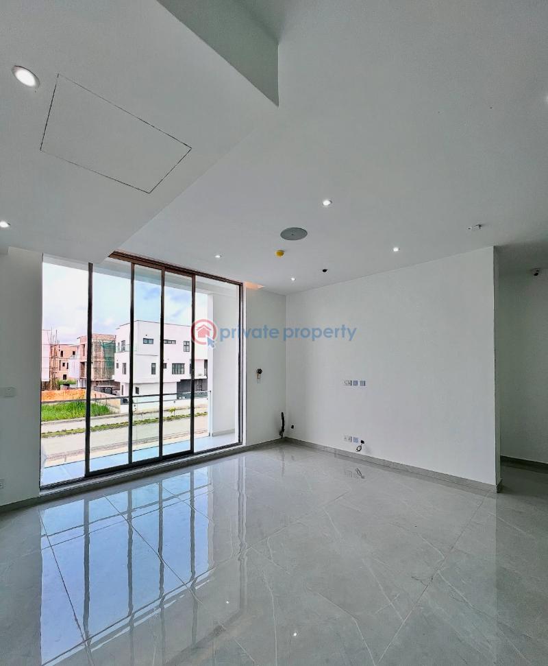 5 bedroom Detached Duplex For Sale Secure Estate At Ikate Lekki Lekki Lagos - 11
