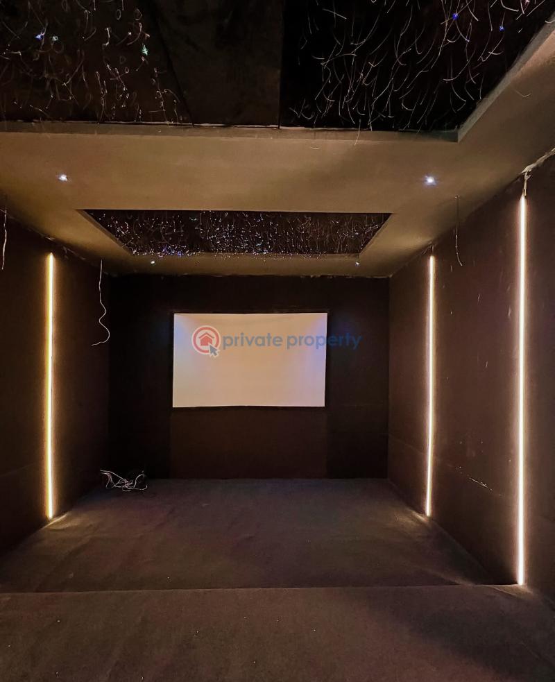 5 bedroom Detached Duplex For Sale Secure Estate At Osapa Lekki Osapa Lekki Lagos - 14