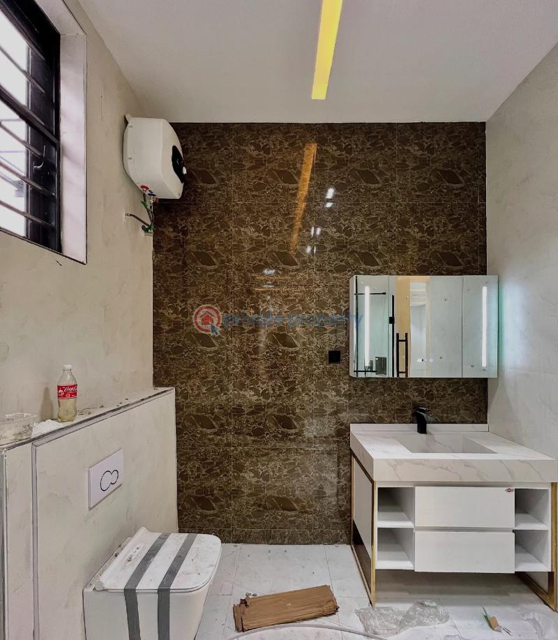 5 bedroom Detached Duplex For Sale Idado Lekki Lagos - 11