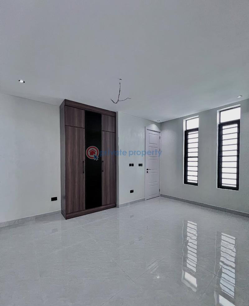 Contemporary 5 bedroom fully detached home with swimming pool, gym room, double rooftop terrace duplex - 18 5 bedroom Detached Duplex For Sale Secure Estate At Orchid Lekki Along Lekki Expressway Lagos - 18