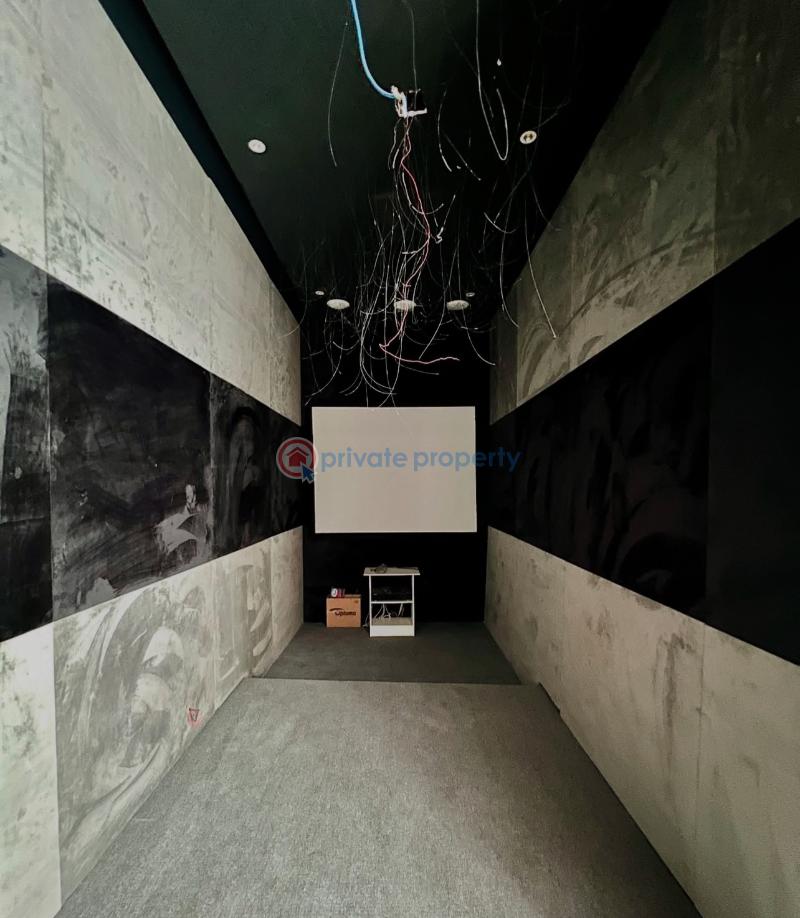 5 bedroom Detached Duplex For Sale Secure Estate At Osapa Lekki Osapa Lekki Lagos - 7