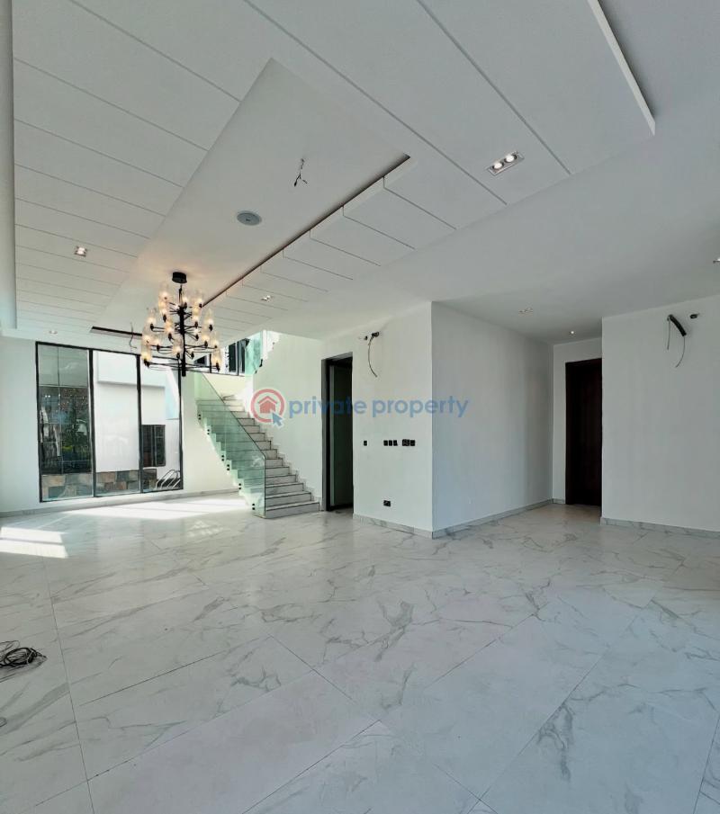 5 bedroom Detached Duplex For Sale Secure Estate At Osapa Lekki Osapa Lekki Lagos - 1