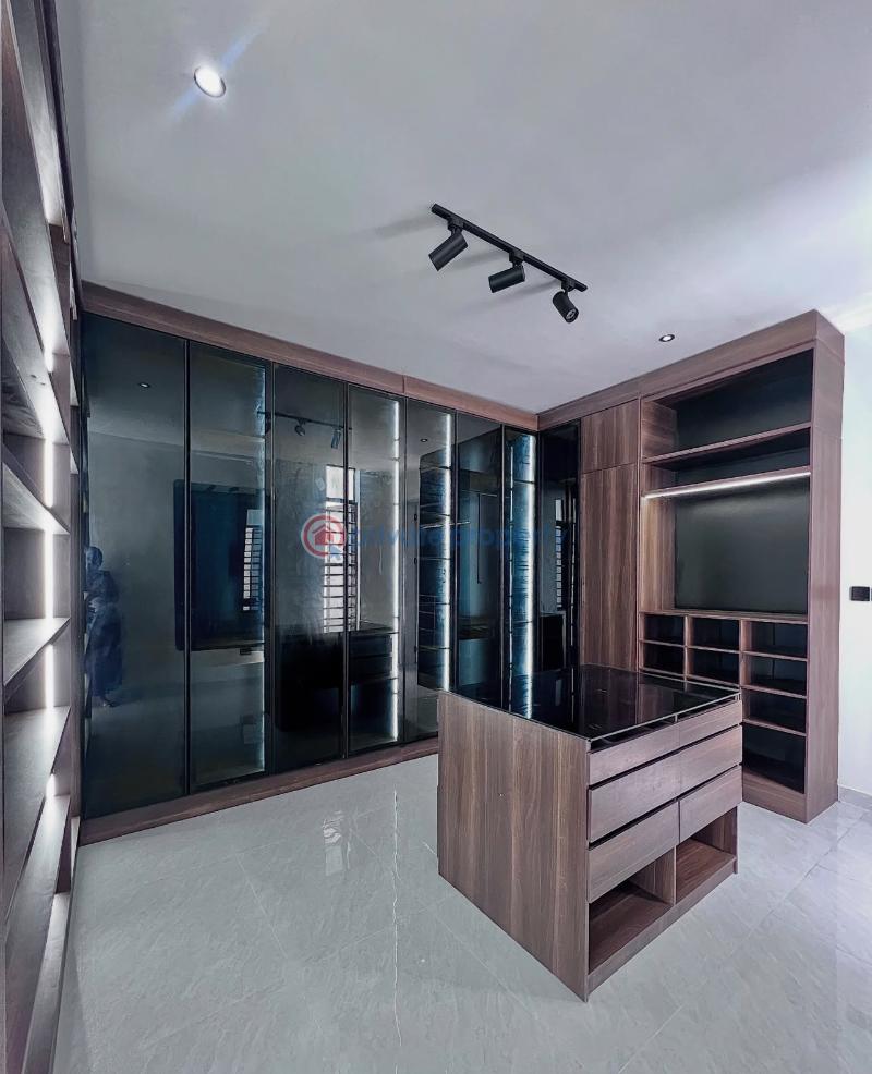 Contemporary 5 bedroom fully detached home with swimming pool, gym room, double rooftop terrace duplex - 14 5 bedroom Detached Duplex For Sale Secure Estate At Orchid Lekki Along Lekki Expressway Lagos - 14