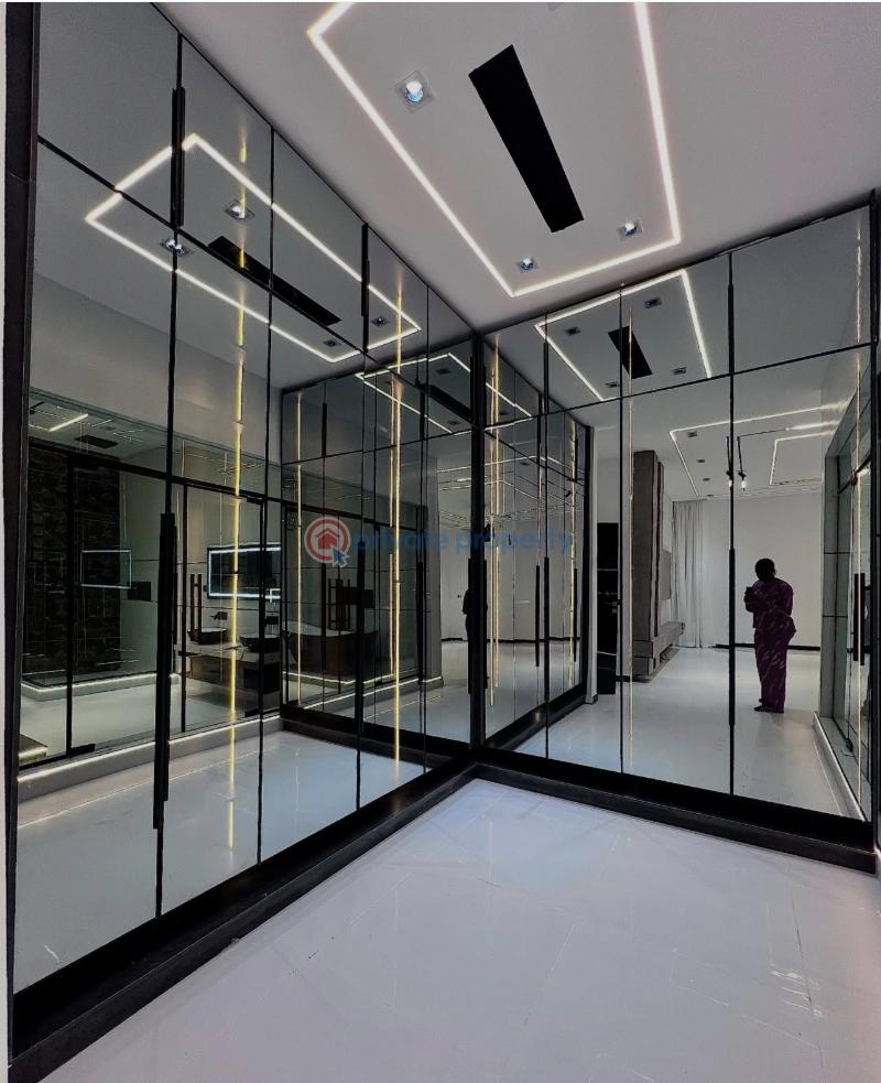 5 bedroom Detached Duplex For Sale Secure Estate At 2nd Tollgate Lekki Along Lekki Expressway Lagos - 11