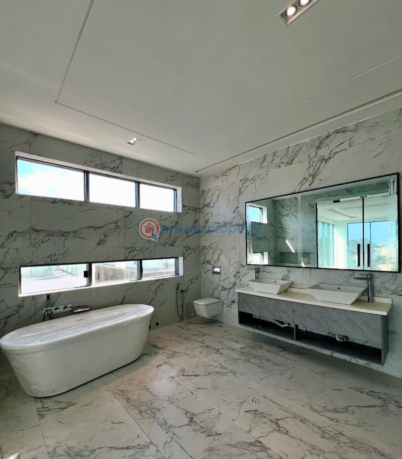 5 bedroom Detached Duplex For Sale Secure Estate At Osapa Lekki Osapa Lekki Lagos - 10