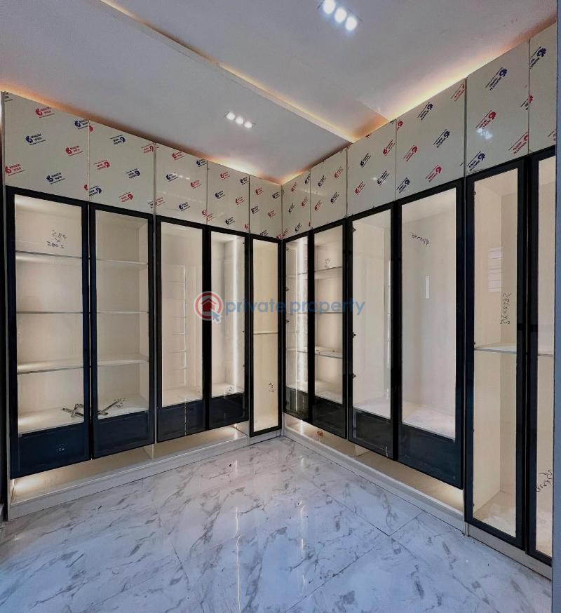 5 bedroom Detached Duplex For Sale Idado Lekki Lagos - 9