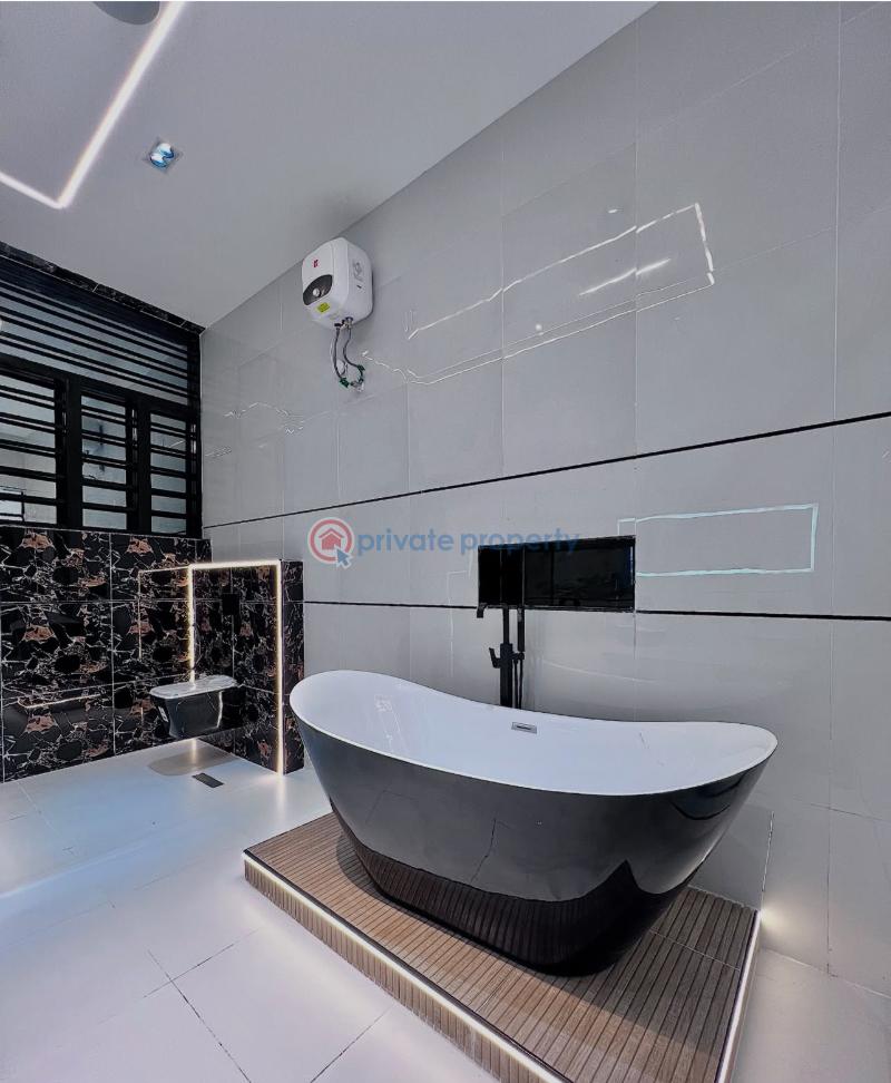 5 bedroom Detached Duplex For Sale Secure Estate At 2nd Tollgate Lekki Along Lekki Expressway Lagos - 15