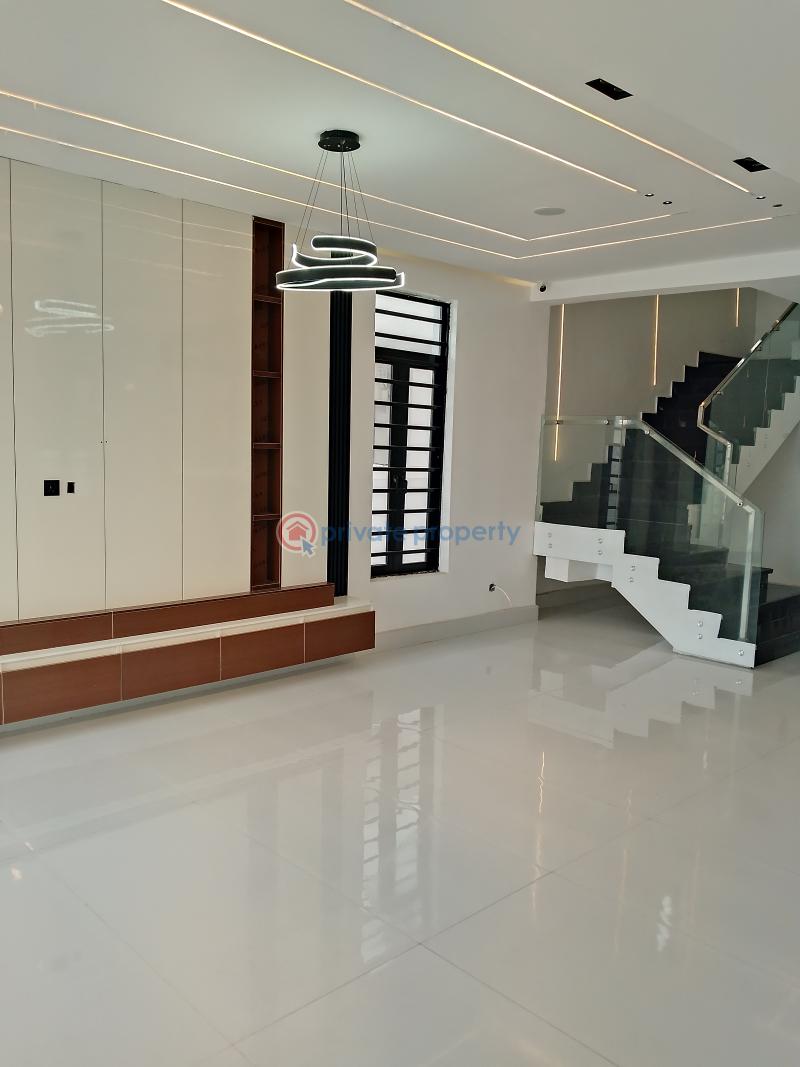 5 bedroom Detached Duplex For Sale Off Freedom Way Lekki Lagos - 4