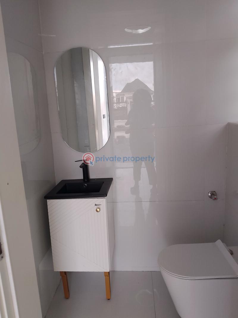 5 bedroom Detached Duplex For Sale Off Freedom Way Lekki Lagos - 9