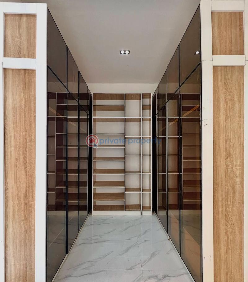 5 bedroom Detached Duplex For Sale Chevron Lekki Phase 2 Lagos - 8